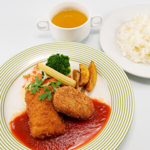 記事「ご当地コロッケ食べくらべランチ ライス・スープ付」の画像