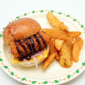 記事「グラタンコロッケバーガー」の画像