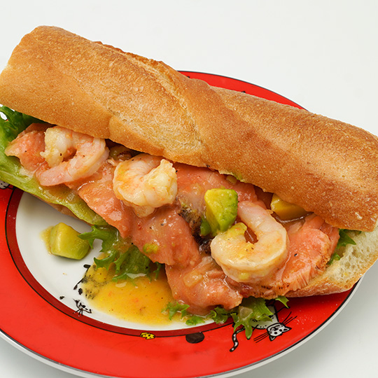 アボカドサラダサンド