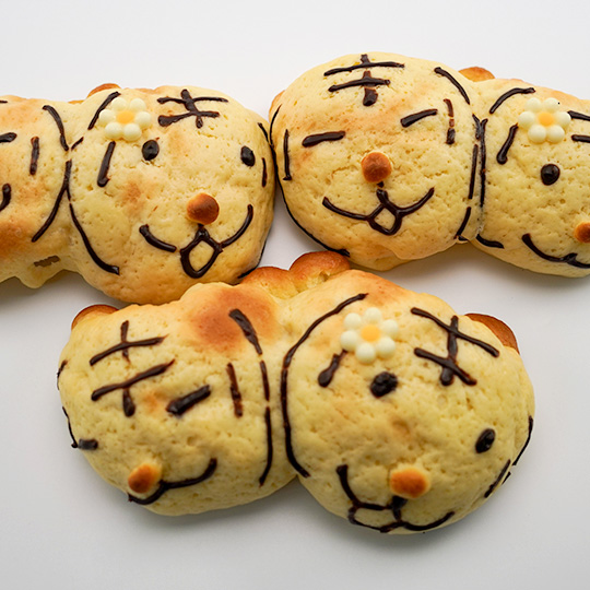 仲良し子トラのメロンパン