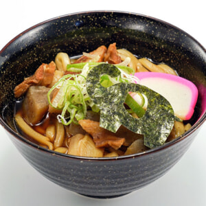 記事「牛すじ煮込みうどん」の画像